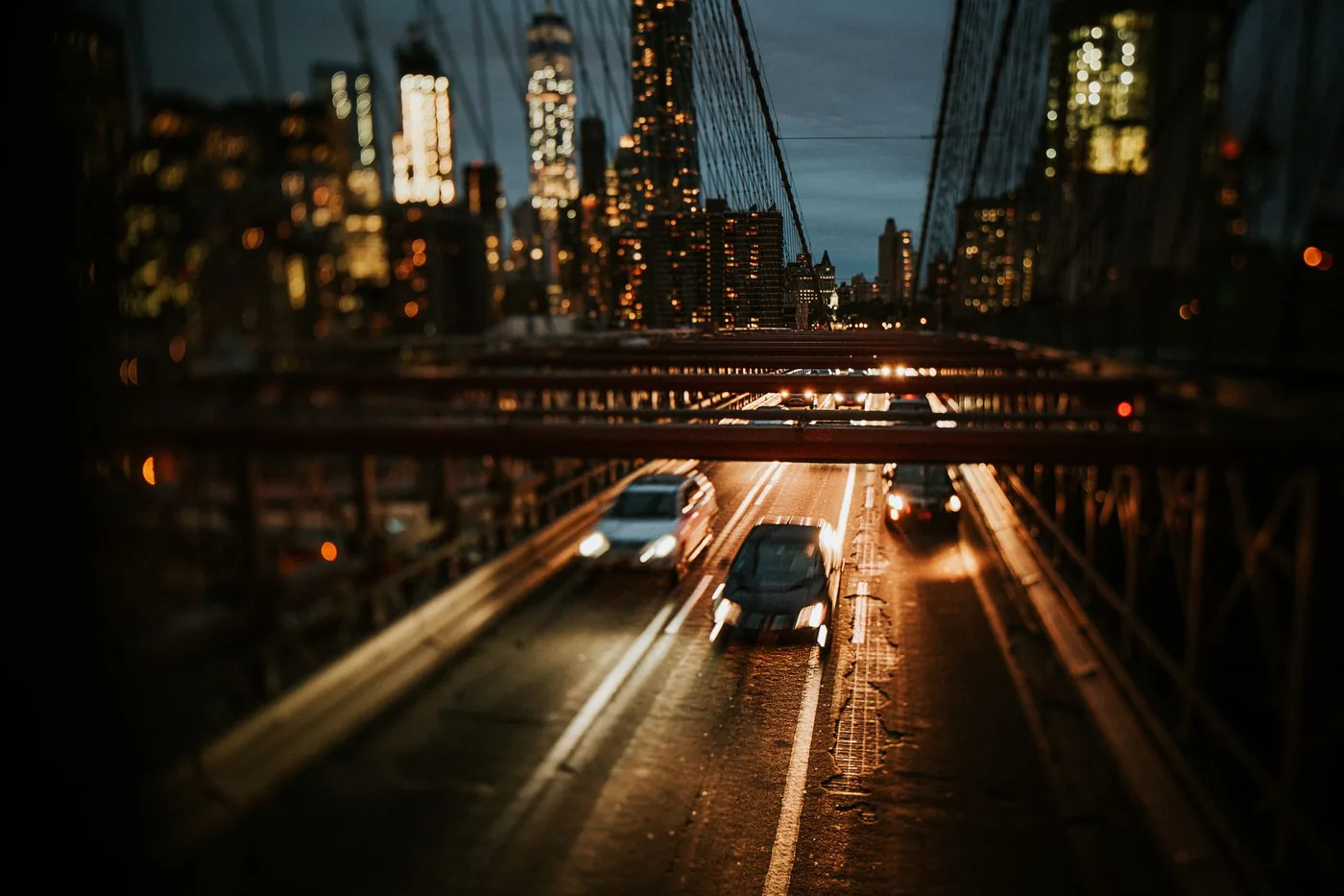 Rush hour traffic on a New York City expressway